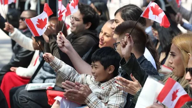Canada Population Decline: కెనడా జనాభాలో తగ్గుదల.. 1946 తరువాత తొలిసారిగా..