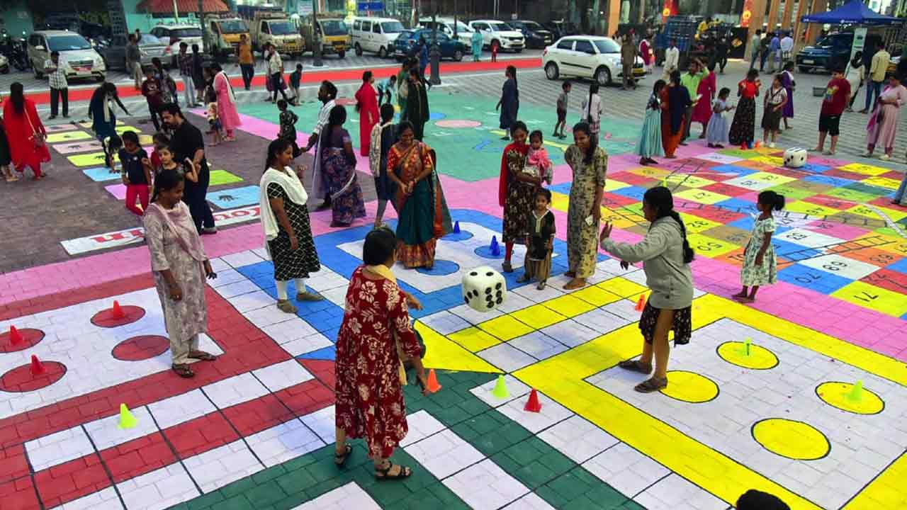 RMC Carnival 2025: రాజమహేంద్రవరంలో ఆర్‌ఎంసి కార్నివాల్ 2025 ప్రారంభం