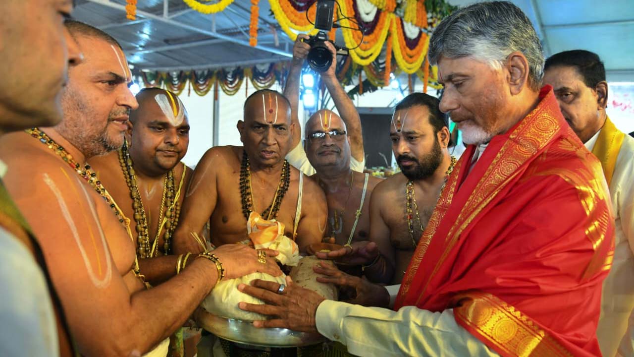 తిరుమలకు ముఖ్యమంత్రిగా కాదు... భక్తుడిగానే వెళ్తా: సీఎం చంద్రబాబు