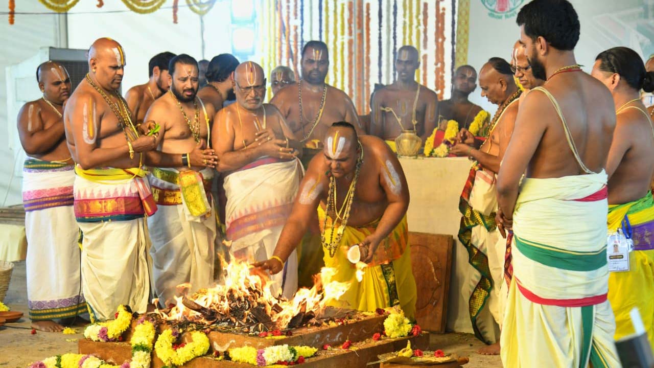 తిరుమలకు ముఖ్యమంత్రిగా కాదు... భక్తుడిగానే వెళ్తా: సీఎం చంద్రబాబు