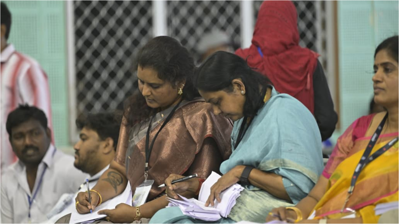 Jubilee Hills By-Election: ఉపఎన్నిక ఓట్ల లెక్కింపులో కాంగ్రెస్ హవా