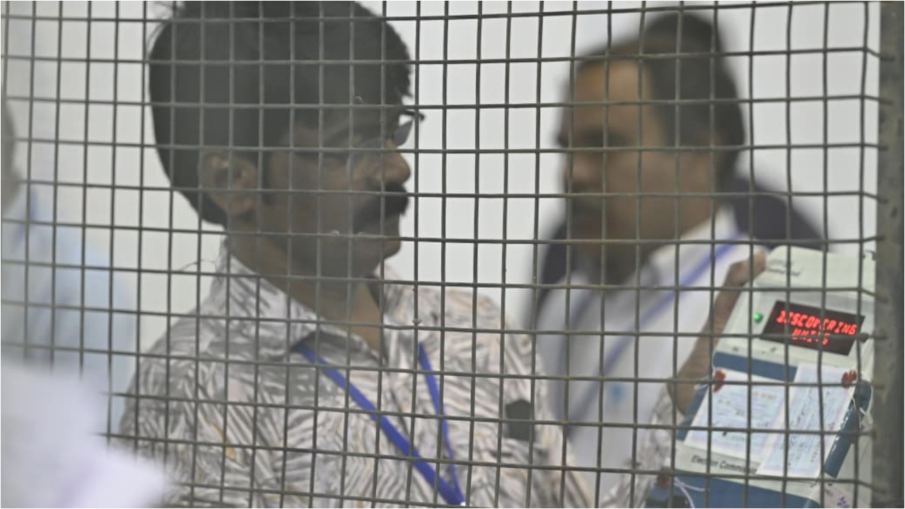 Jubilee Hills By-Election: ఉపఎన్నిక ఓట్ల లెక్కింపులో కాంగ్రెస్ హవా