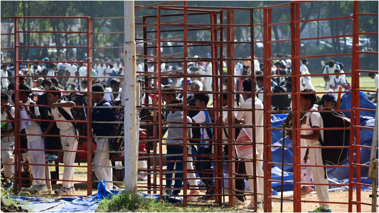 అండర్-14 క్రికెట్ ట్రయల్స్.. సదుపాయాలు లేక ఇబ్బందులు