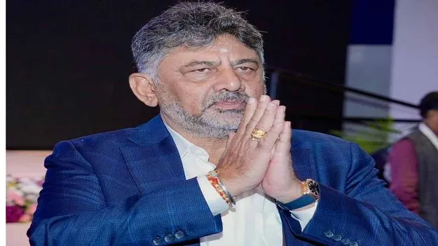 DK Shivakumar: ఢిల్లీకి బయలుదేరిన డీకే.. ఏమన్నారంటే