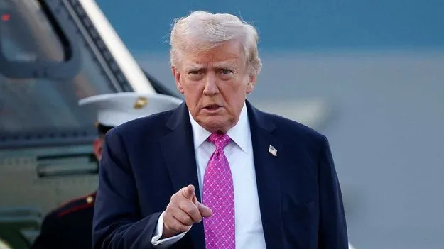 Donald Trump: ధర్డ్ వరల్డ్ దేశాల నుంచి వలసలను శాశ్వతంగా నిలిపివేస్తాం: డొనాల్డ్ ట్రంప్