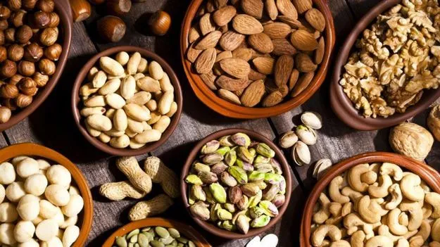 Chemicals In Dry Fruits: బాదం, వాల్‌నట్, జీడిపప్పుల్లో ప్రమాదకర రసాయనాలు.. కల్తీని ఇలా గుర్తించండి.!