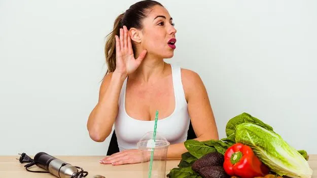 Food for Ear Health: చెవి సమస్యలా? ఇవి తింటే వినికిడి సూపర్!