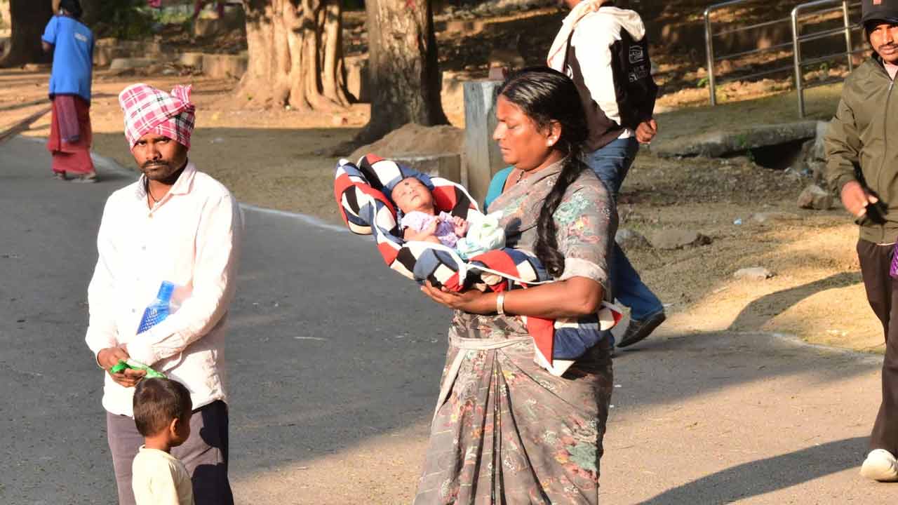 Mahabubnagar: పెరిగిన చలి తీవ్రత.. గజగజ వణుకుతున్న ప్రజలు