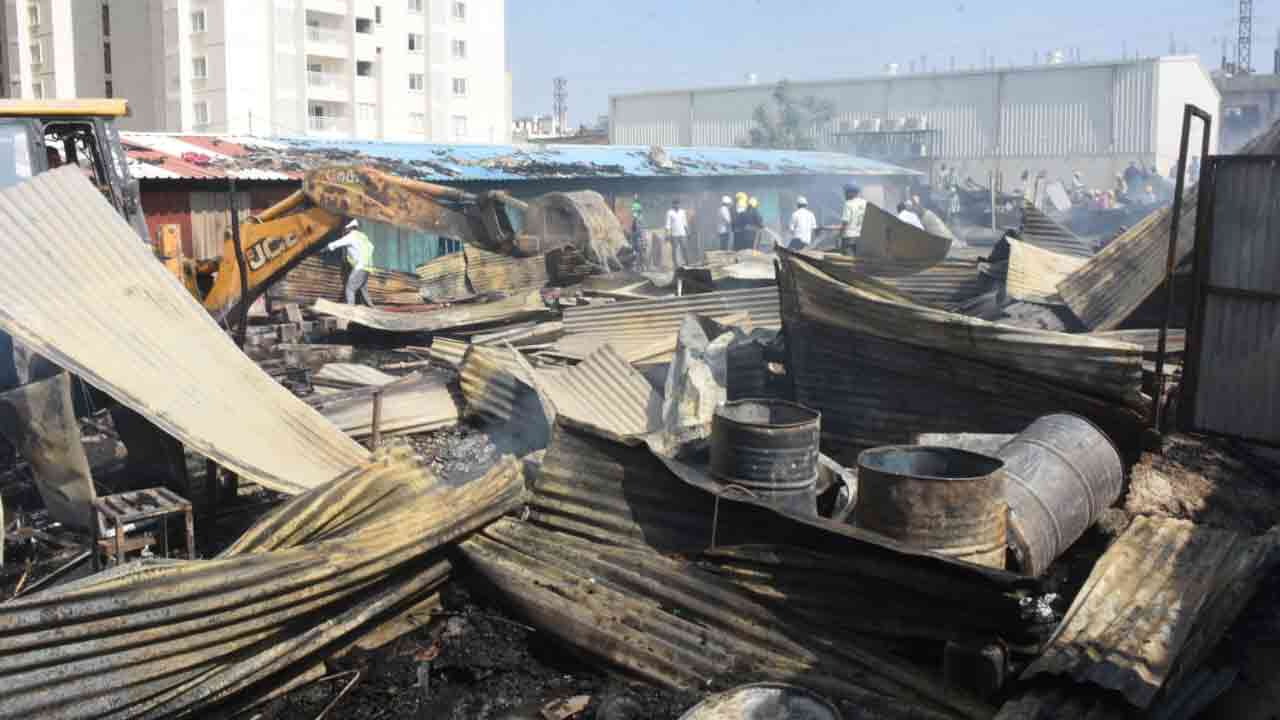 చందానగర్ పోలీస్ స్టేషన్ పరిధిలో భారీ అగ్నిప్రమాదం..