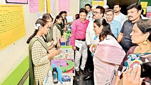 వైజ్ఞానిక ప్రదర్శనలతో ఆలోచన సామర్థ్యం 