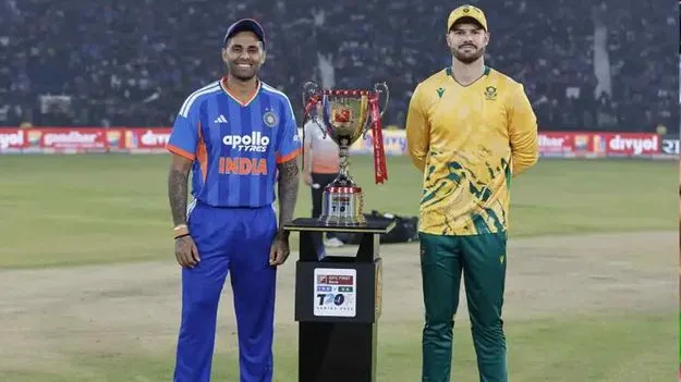 IND VS SA T20: టాస్ గెలిచిన దక్షిణాఫ్రికా... బ్యాటింగ్ ఎవరిదంటే