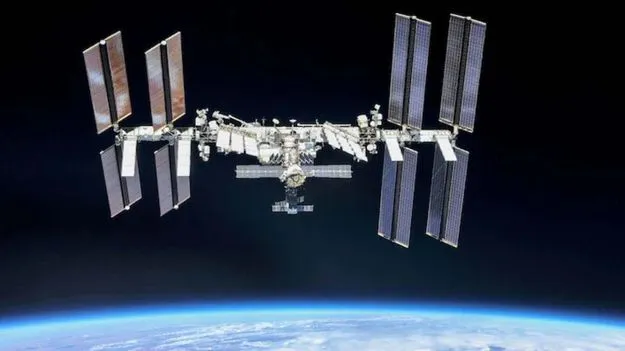 ISS New Year Celebrations: అంతర్జాతీయ అంతరిక్ష కేంద్రంలో న్యూఇయర్ వేడుక.. ఏకంగా 16 సార్లు..