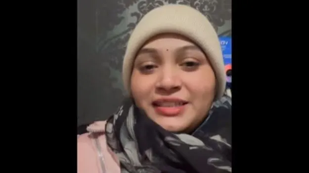 Indian Woman in Poland: పోలాండ్‌లో మైనర్ బాలుడిని ముద్దాడే ప్రయత్నం.. భారతీయ మహిళపై విమర్శలు