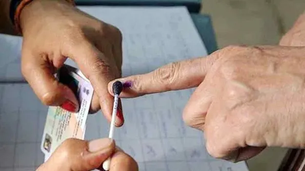 Local Body Elections: వేడెక్కిన పంచాయితీ ప్రచారం.. గ్రామాల బాటపడుతున్న ముఖ్య నేతలు..