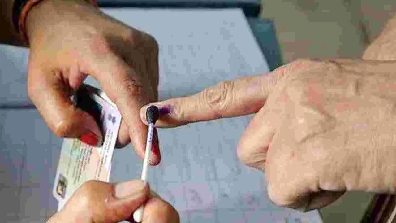 Local Body Elections: వేడెక్కిన పంచాయితీ ప్రచారం.. గ్రామాల బాటపడుతున్న ముఖ్య నేతలు..