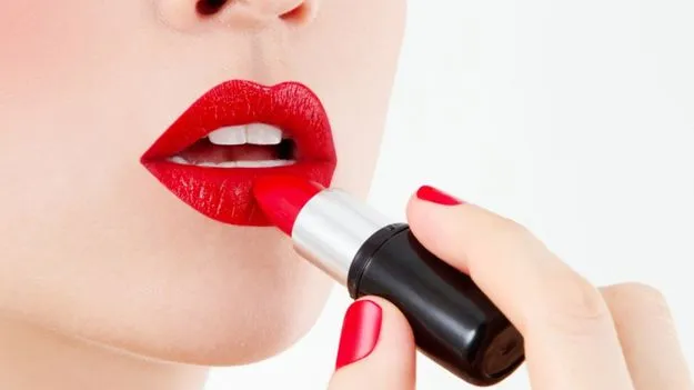 Trending Lip Shades: ట్రెండింగ్ లిప్ షేడ్స్.. మీ లుక్‌కు పర్‌ఫెక్ట్ మ్యాచ్!