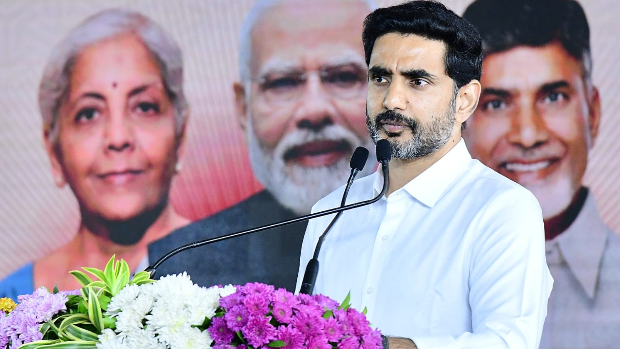 అమరావతిలో 15 బ్యాంకులు, బీమా సంస్థలకు శంకుస్థాపన