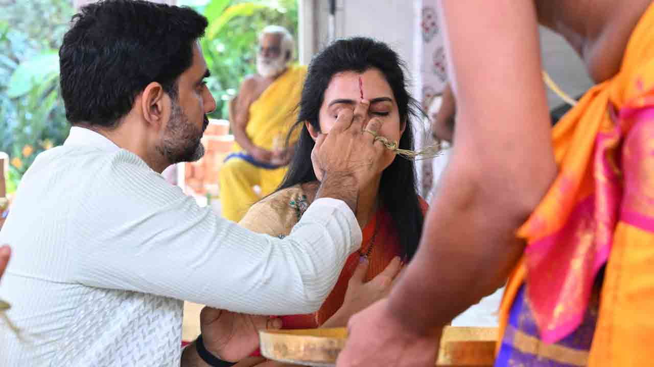 CM Chandrababu: రుద్రాభిషేకం నిర్వహించిన సీఎం చంద్రబాబు కుటుంబ సభ్యులు