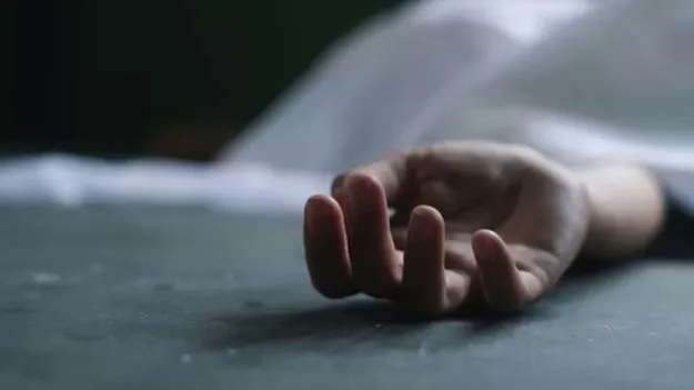 100 sit ups- Girl Dies: క్లాసుకు లేటుగా వచ్చినందుకు 100  గుంజిళ్ల శిక్ష.. బాలిక మృతి