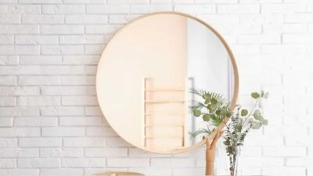 Mirror Vastu Tips: ఇంట్లో ఈ 3 చోట్ల అద్దం అస్సలు పెట్టకండి.. 