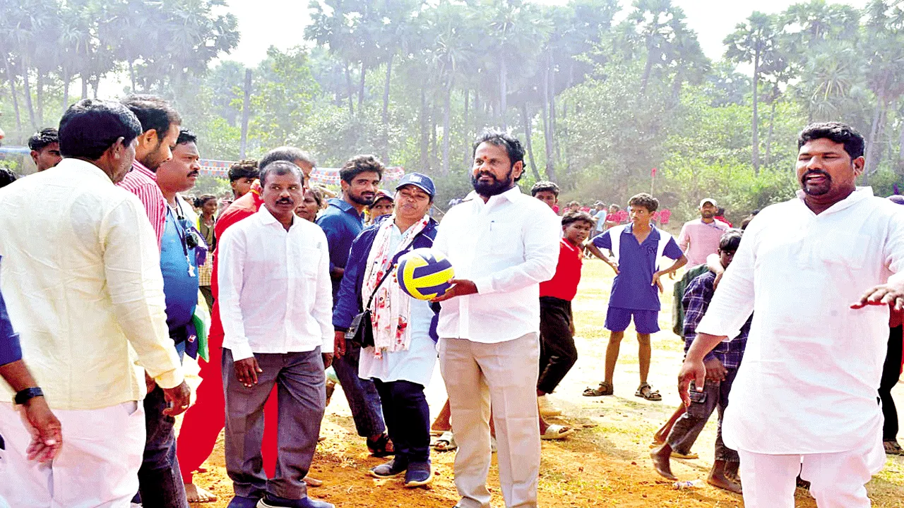 చదువుతో పాటు క్రీడల్లో రాణించాలి: ఎన్‌ఈఆర్‌