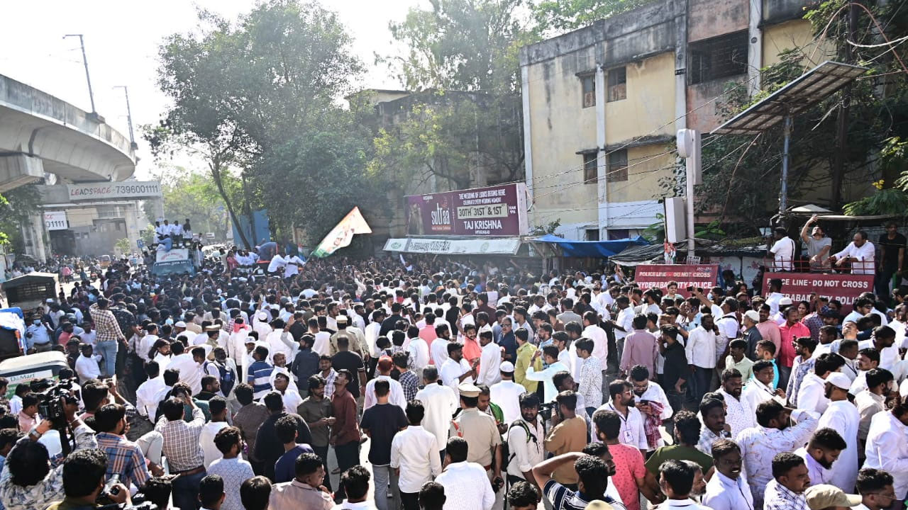 Congress Wins Jubilee Hills Bypoll: జూబ్లీహిల్స్‌లో కాంగ్రెస్ ఘన విజయం.. నవీన్ యాదవ్ విజయోత్సవయాత్ర