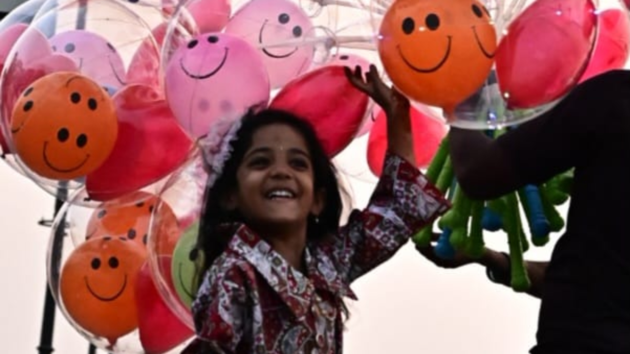 ట్యాంక్ బండ్‌పై న్యూ ఇయర్ జ్యోష్.. 