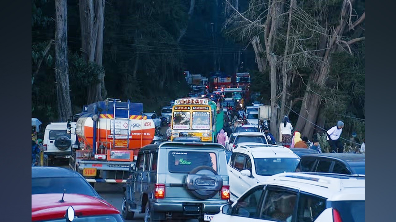 Winter-Ooty Trip: ఊటీ.. మోస్ట్ బ్యూటీ.. ప్రకృతి సోయగాలను చూసేయండి..