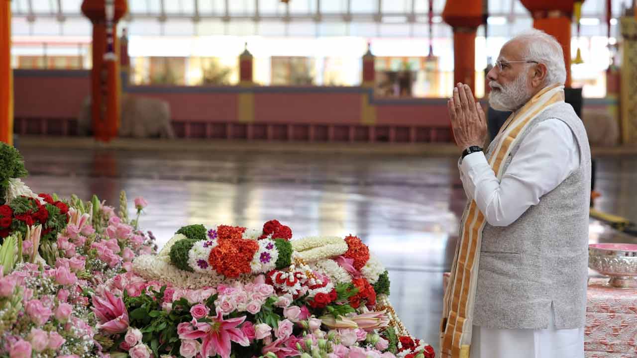 Sri Sathya Sai Centenary Celebrations: శ్రీ సత్యసాయి జయంత్యుత్సవాల్లో ప్రధాని మోదీ