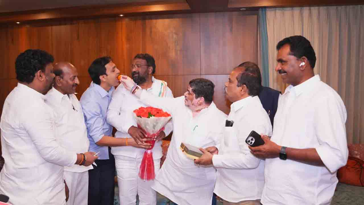 Jubilee Hills ByPoll: నవీన్ యాదవ్‌ గెలుపుతో ఆకాశాన్నంటిన సంబరాలు