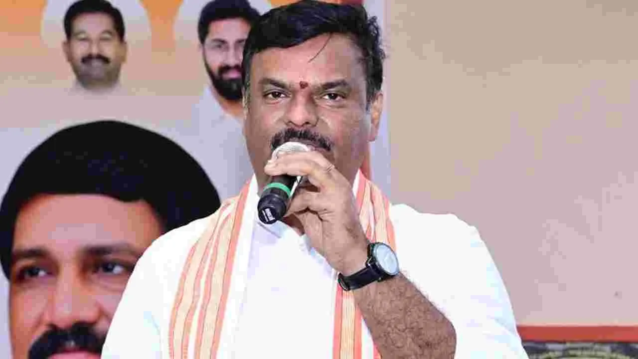 Bangladesh Unrest: బంగ్లాదేశ్‌లో దురాగతాలపై గళమెత్తాలి: మాధవ్