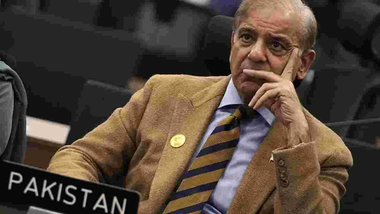 IMF Rejects Pak's Plea: ఐఎమ్ఎఫ్‌తో చిక్కులు.. అధిక కండోమ్స్ ధరలతో పాక్‌ సతమతం