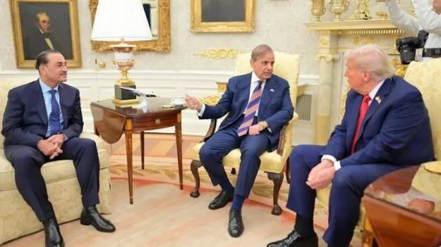 Pak Lobbying With US: ట్రంప్ కటాక్షం కోసం లాబీయింగ్.. పాక్ ఎంత ఖర్చు పెట్టిందో తెలిస్తే.. 