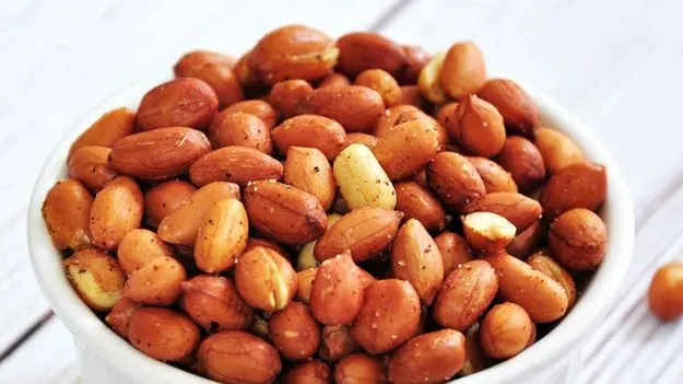 Peanuts Health Facts: వేరుశెనగ తిన్న వెంటనే నీరు తాగితే ఏమవుతుందో తెలుసా?