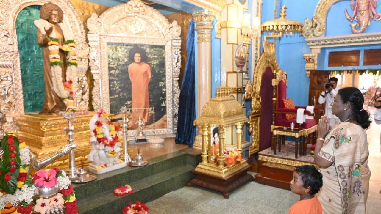 Satya Sai - President: లోక కళ్యాణం కోసం సత్యసాయి పని చేశారు : రాష్ట్రపతి ద్రౌపది ముర్ము