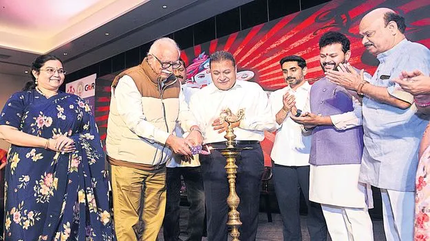 నూరు శాతం అక్షరాస్యత