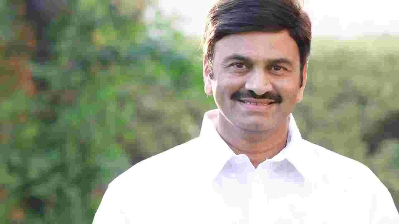 Raghuramakrishna Raju: రఘురామకృష్ణం రాజుపై థర్డ్ డిగ్రీ .. సీఐడీ మాజీ ఏడీజీ సునీల్ కుమార్‌కు నోటీసులు..