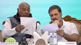 Rahul meets Kharge: ఖర్గేను కలిసిన రాహుల్.. బిహార్ నేతలు హాజరు