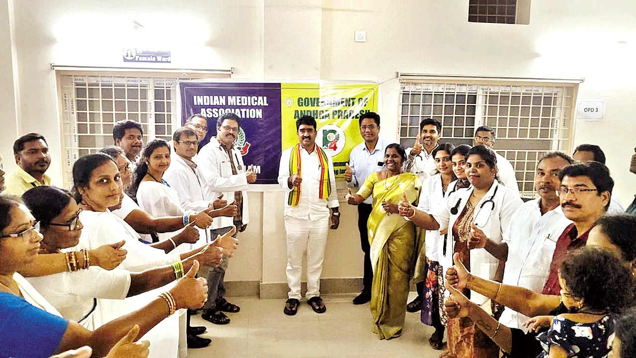 బంగారు కుటుంబాల తయారీ లక్ష్యం