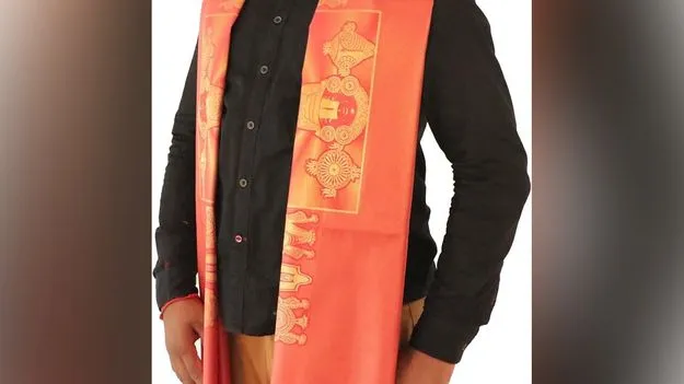 NRI: విలువ కోల్పోతున్న శాలువా సత్కారాలు 