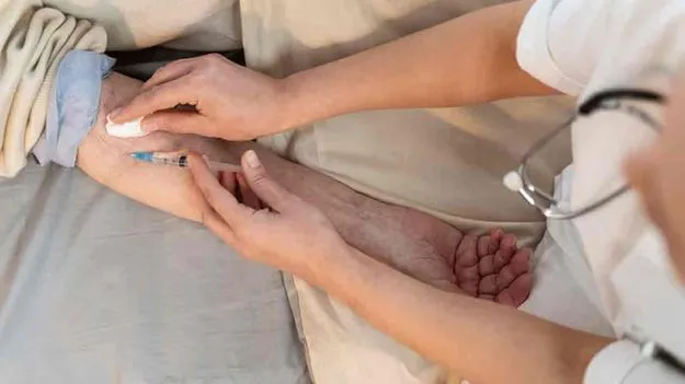 Hanumakonda: హనుమకొండలో రెచ్చిపోయిన అల్లరిమూక.. ఒకరి పరిస్థితి విషమం