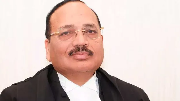 CJI SuryaKant: ఢిల్లీ కాలుష్యంపై సీజేఐ సూర్యకాంత్ ఆందోళన