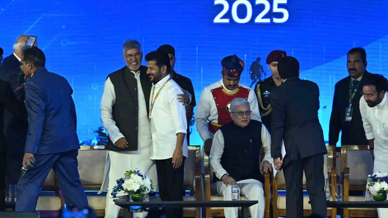 తెలంగాణ రైజింగ్ గ్లోబల్ సమ్మిట్‌ను ప్రారంభించిన గవర్నర్ జిష్టుదేవ్ వర్మ