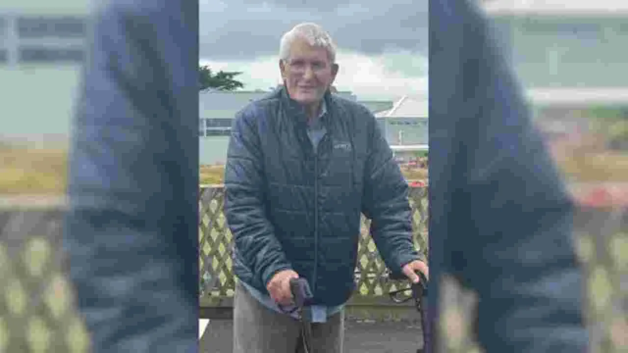 UK Man Fined-Spitting: వామ్మో.. ఉమ్మేశాడని రూ.30 వేల ఫైన్