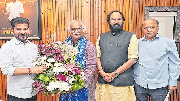 Youth Sports: మెస్సీతో సీఎం ఫుట్‌బాల్‌