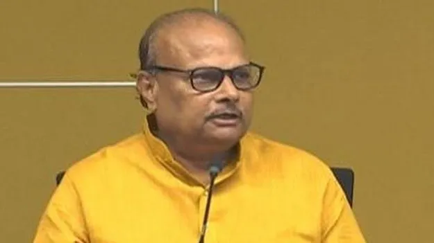 జగన్‌ హయాంలో ఆర్థిక విధ్వంసం: యనమల