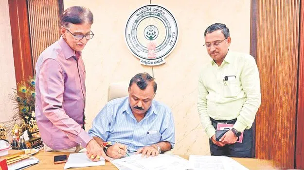 Minister Anagani Satyaprasad: 22(ఏ) నుంచి 5 రకాల భూముల తొలగింపు