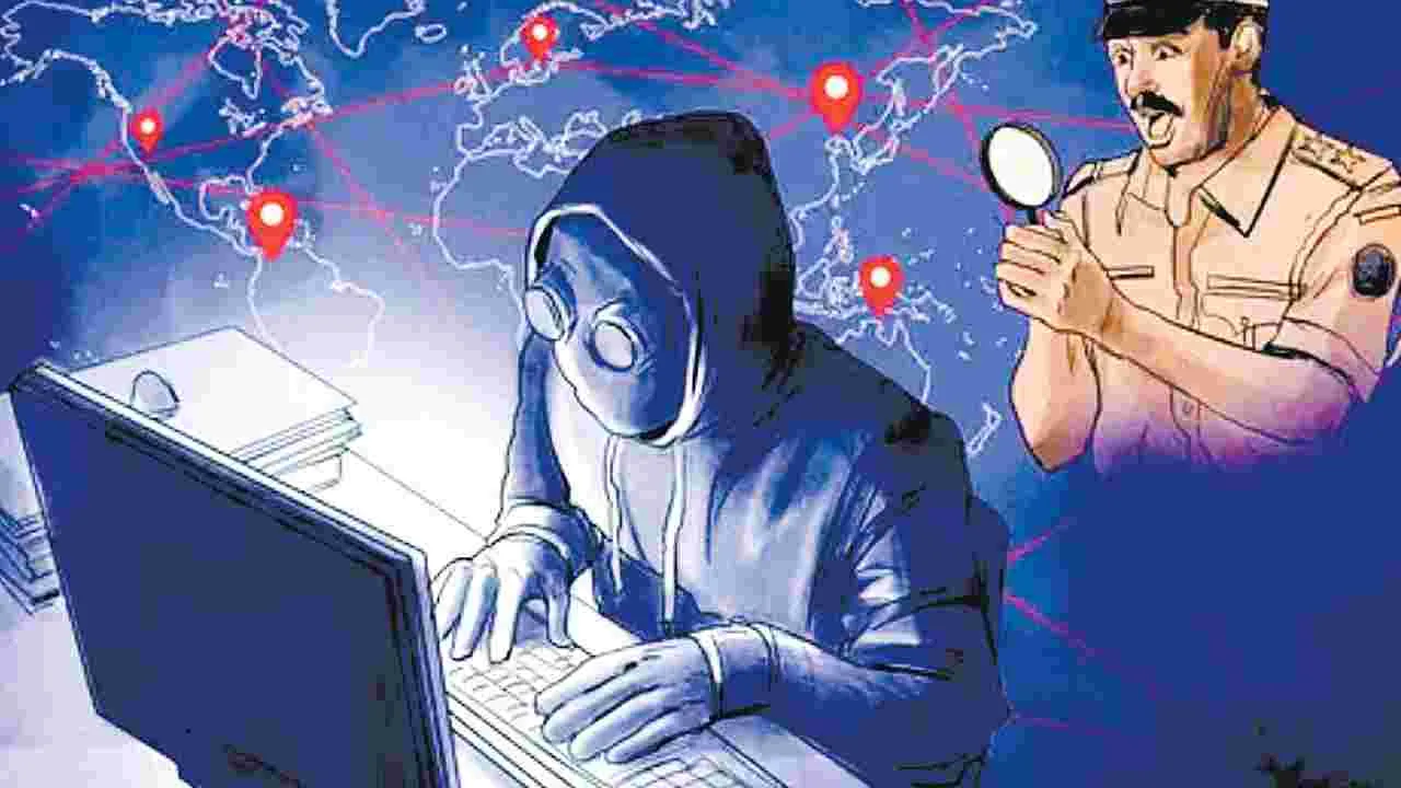 Cyber Commandos: లాఠీతో కాదు.. డేటాతో