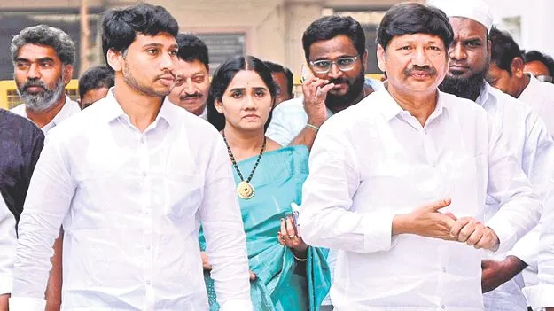 Fake Liquor Case: అద్దేపల్లి నుంచి జోగికి నెలకు రూ.5 లక్షల ముడుపులు!