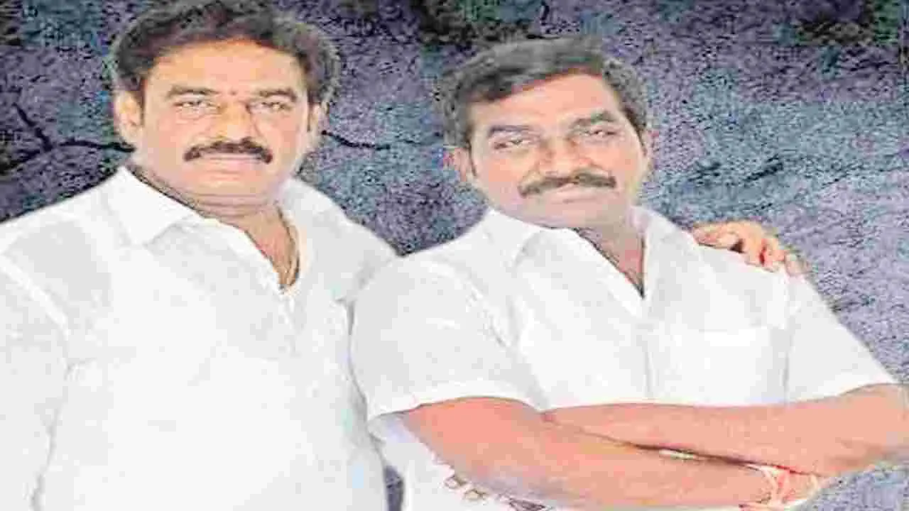 Macherla Court: పోలీసు కస్టడీకి పిన్నెల్లి సోదరులు